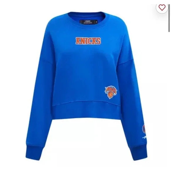 Pro Standard Women's NBA New York Knicks Fleece Crewneck Sweatshirt Size M NWT - Picture 1 of 5